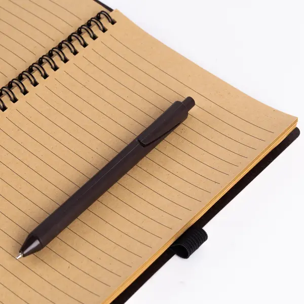 Caderno A5 Capa PP com Caneta Personalizado 